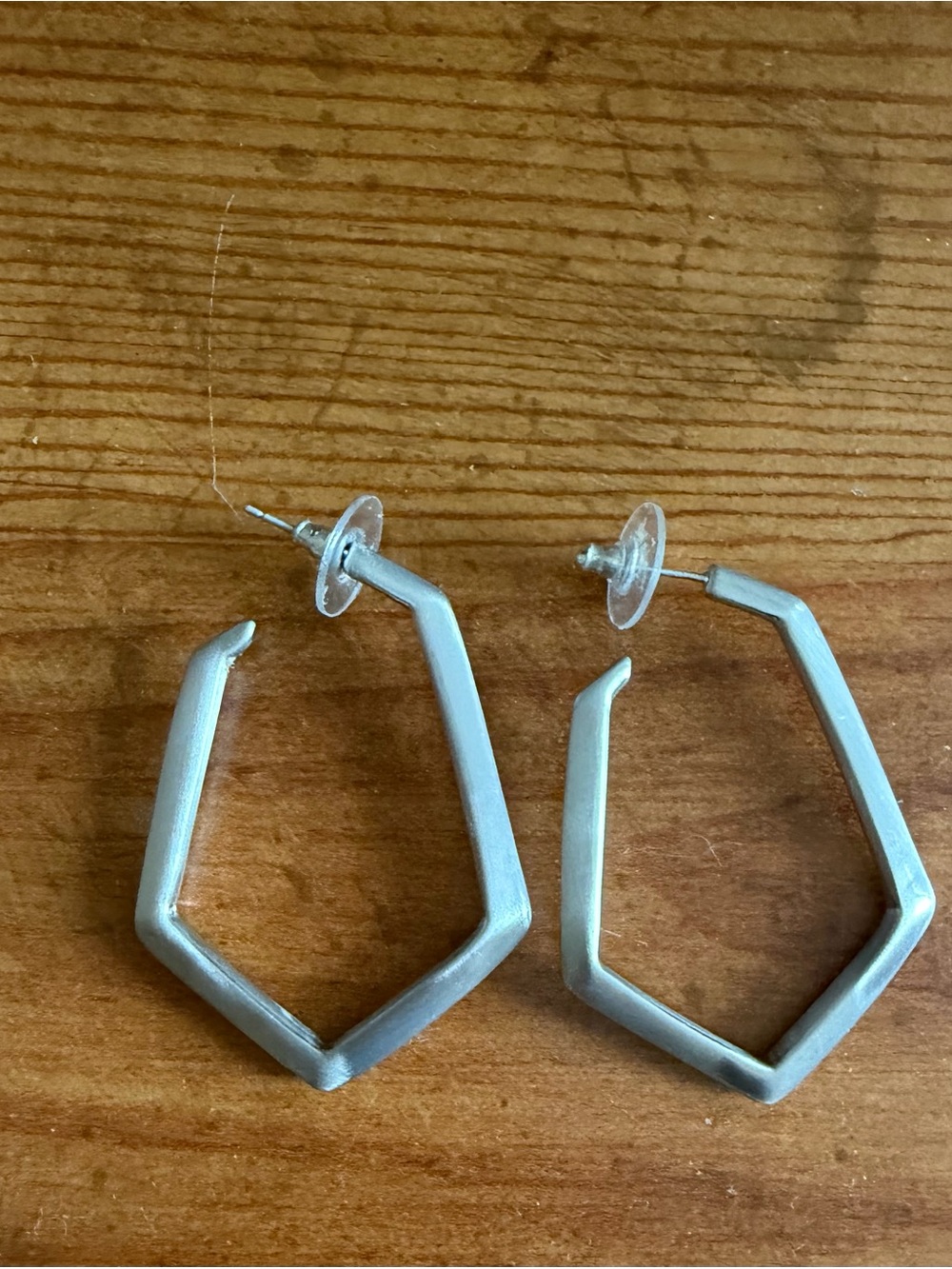 Kendra Scott Matte Silver Hexagon Hoop Earrings